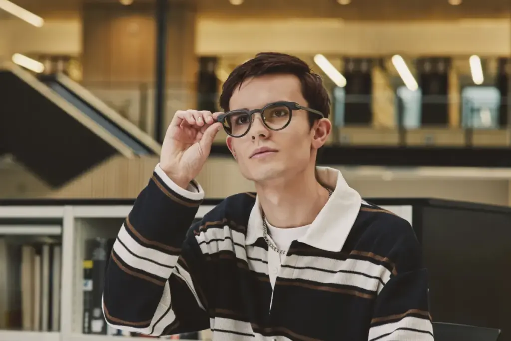 the-privacy-dividend-xgimis-memomind-one-crosses-1-million-on-kickstarter-signaling-a-new-era-for-camera-free-smart-glasses